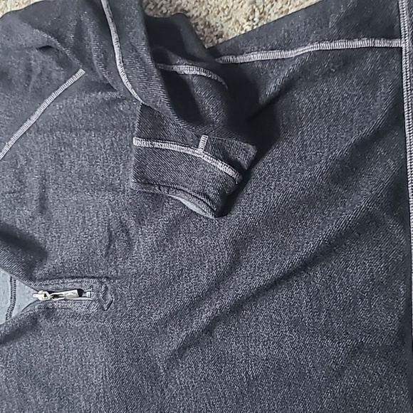 Tommy Bahama Gray Zip Up Sweater with Contrast Stitching - Picture 3 of 9